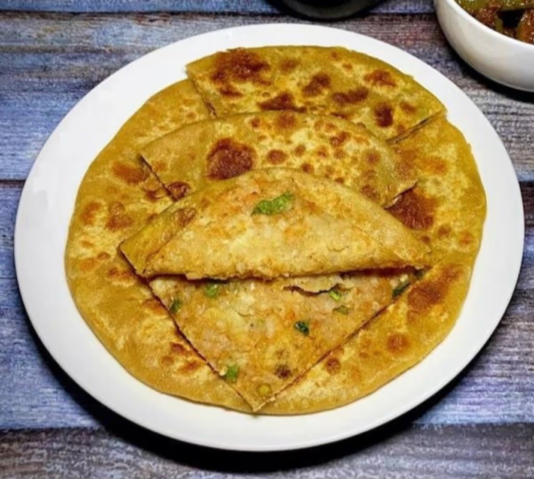 Aloo Pyaz Paratha
